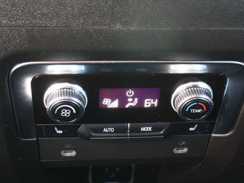 Used 2023 GMC Yukon Denali AWD/4WD image 41