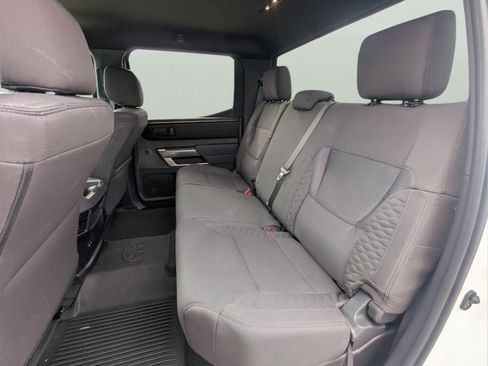 Used 2026 Toyota Tundra SR5 w/ SR5 Convenience Package AWD/4WD image 11