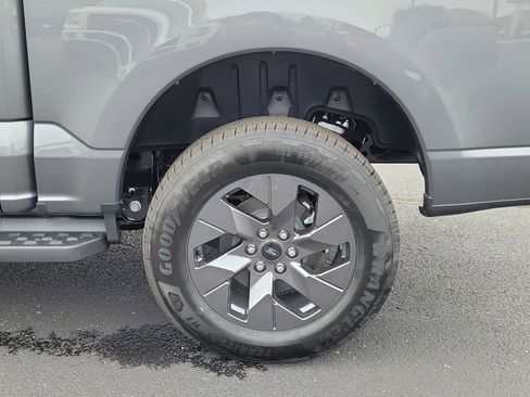 New 2025 Ford F150 Lightning Flash image 5