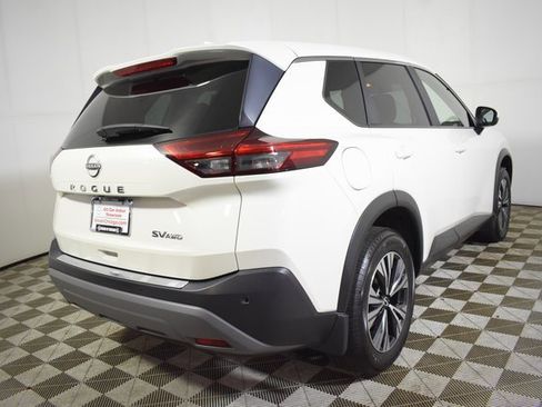 Certified 2023 Nissan Rogue SV image 4