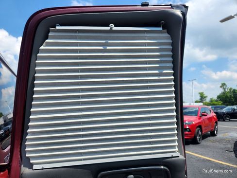 Used 2024 Chevrolet Express 2500 image 19