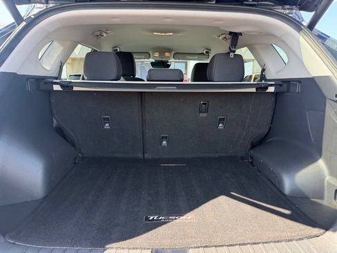 Used 2021 Hyundai Tucson Sport w/ Cargo Package FWD image 8
