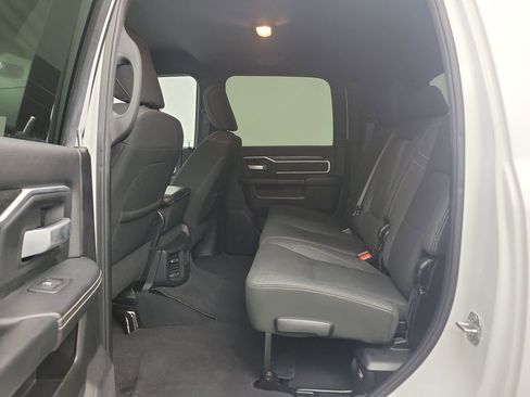 Used 2019 RAM 2500 Big Horn image 11
