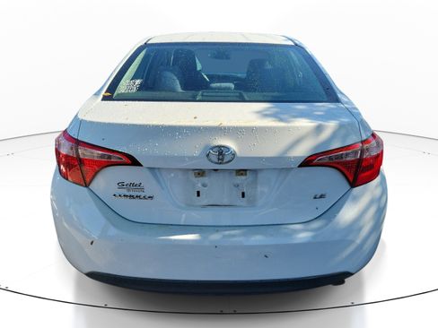 Used 2019 Toyota Corolla LE w/ Carpet Mat Package (TMS) FWD image 5