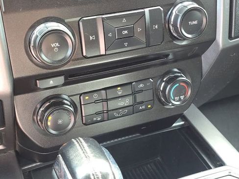 Used 2018 Ford F150 XLT w/ Equipment Group 301A Mid AWD/4WD image 31