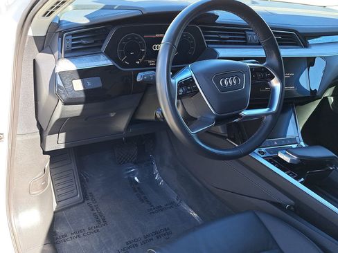 Certified 2024 Audi Q8 e-tron Premium AWD/4WD image 16