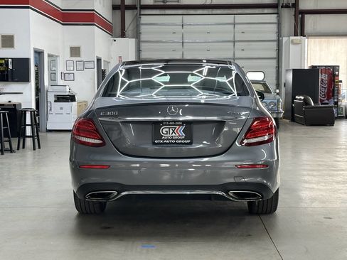 Used 2018 Mercedes-Benz E 300 4MATIC image 3
