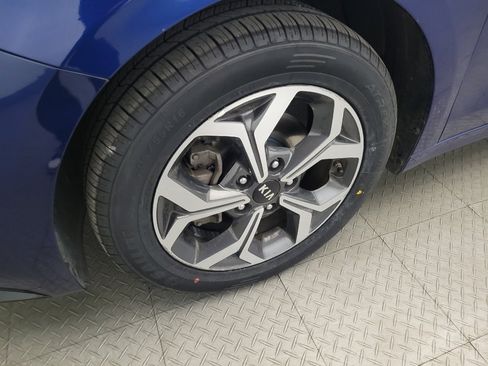 Used 2021 Kia Forte LXS image 31