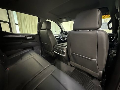 Certified 2023 Chevrolet Silverado 1500 LTZ w/ Technology Package image 23