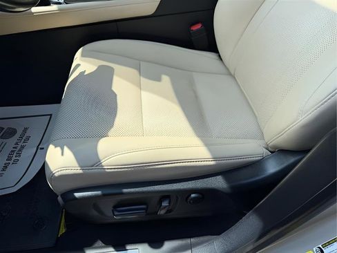 Used 2021 Lexus RX 450h AWD w/ Premium Package image 61