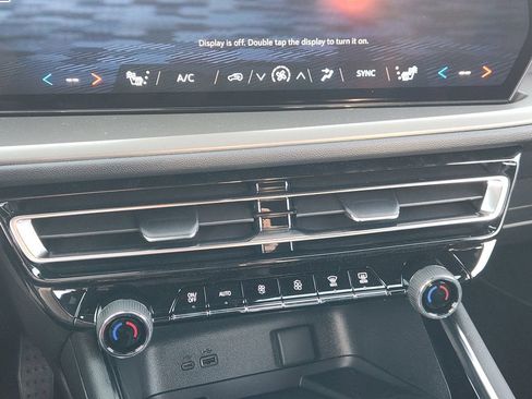 New 2026 Chevrolet Traverse LT w/ Midnight/Sport Edition FWD image 14