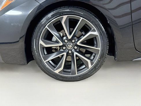 Certified 2022 Toyota Corolla SE w/ SE Premium Package FWD image 26