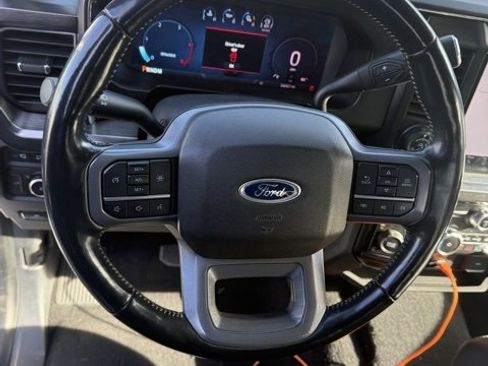 Used 2023 Ford F350 Lariat w/ Tow Technology Package image 15