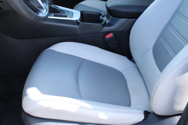 Used 2023 Toyota RAV4 XLE Premium FWD image 30