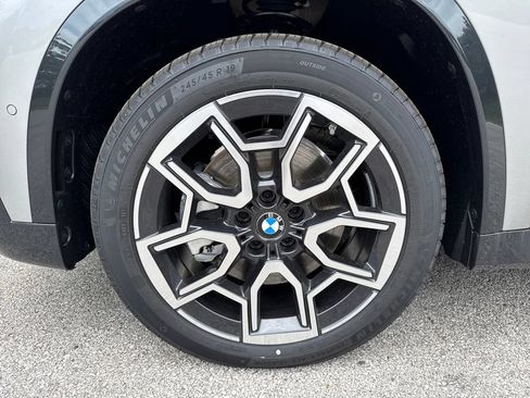 New 2026 BMW X1 xDrive28i w/ Convenience Package AWD/4WD image 9