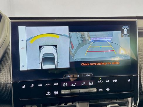 Used 2023 Subaru Solterra AWD image 36