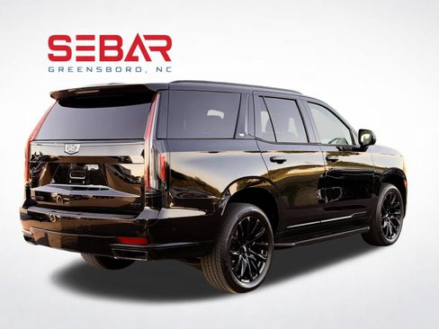Used 2021 Cadillac Escalade Sport w/ LPO, ONYX Package AWD/4WD image 7
