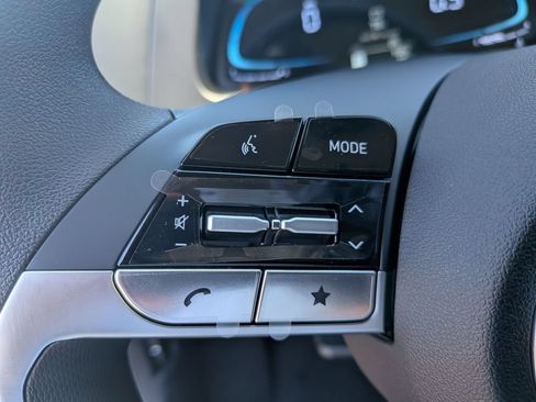 New 2026 Hyundai Elantra SE FWD image 19
