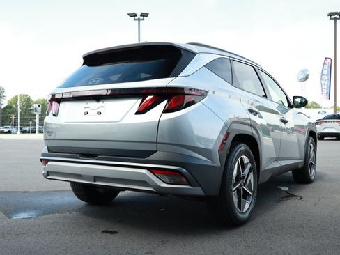 Used 2026 Hyundai Tucson SEL FWD image 6