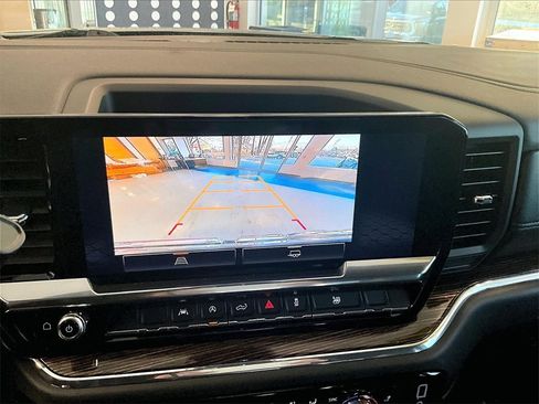 Used 2024 GMC Sierra 1500 Elevation image 19