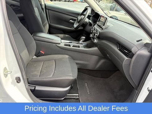Used 2024 Nissan Sentra SV FWD image 18