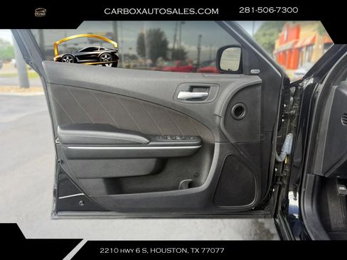 Used 2023 Dodge Charger SXT RWD image 23
