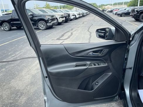 Certified 2024 Chevrolet Equinox LT FWD image 21