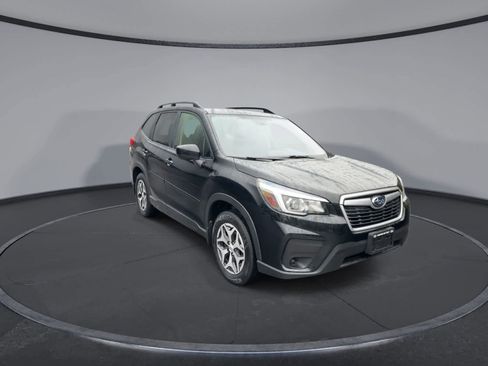 Used 2020 Subaru Forester Premium AWD/4WD image 2