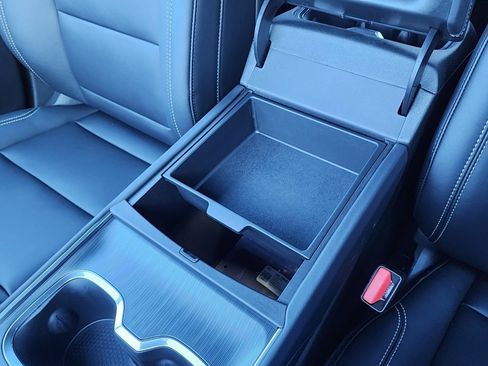 New 2026 GMC Acadia Elevation w/ Black Edition image 33