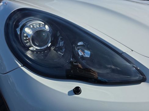 Used 2013 Porsche Panamera Turbo S image 37