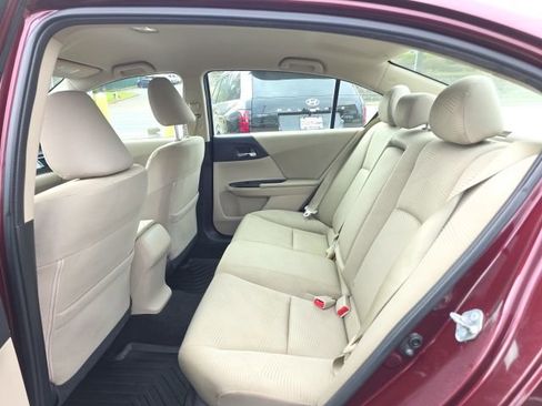 Used 2015 Honda Accord LX image 27