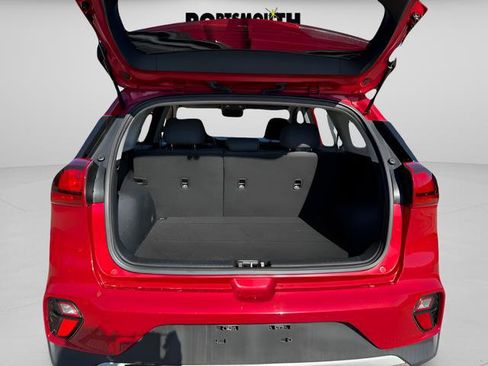 Used 2022 Kia Niro LXS FWD image 12