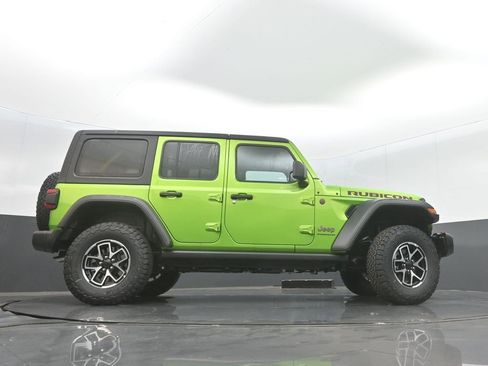 New 2025 Jeep Wrangler Rubicon w/ Technology Group image 33