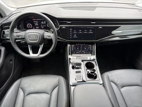 Used 2022 Audi Q7 3.0T Premium AWD/4WD image 17