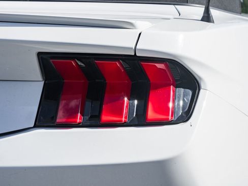 Used 2024 Ford Mustang Premium image 5