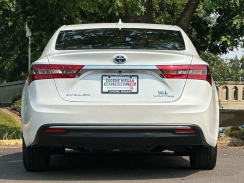 Used 2016 Toyota Avalon Limited w/ Protection Package FWD image 7