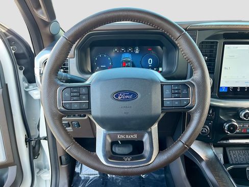 Used 2025 Ford F150 King Ranch w/ FX4 Off-Road Package image 11