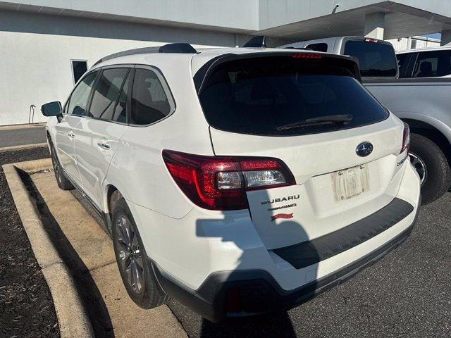 Used 2019 Subaru Outback 2.5i Touring AWD/4WD image 7