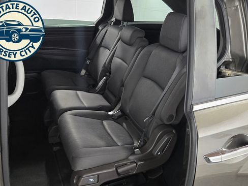 Used 2020 Honda Odyssey EX image 24