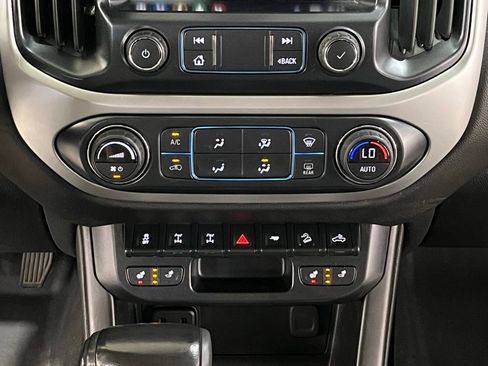 Used 2019 Chevrolet Colorado ZR2 AWD/4WD image 16