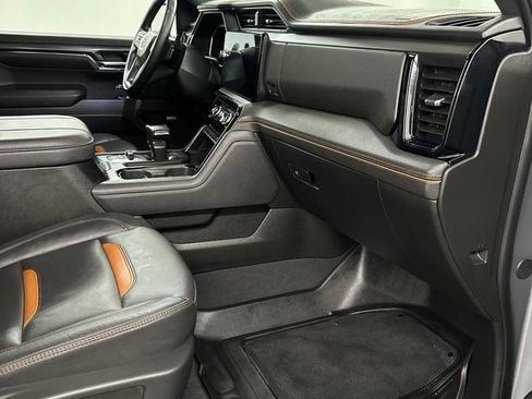 Used 2024 GMC Sierra 1500 AT4 w/ Technology Package image 45