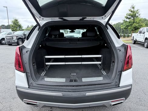 Used 2025 Cadillac XT5 Premium Luxury AWD/4WD image 9