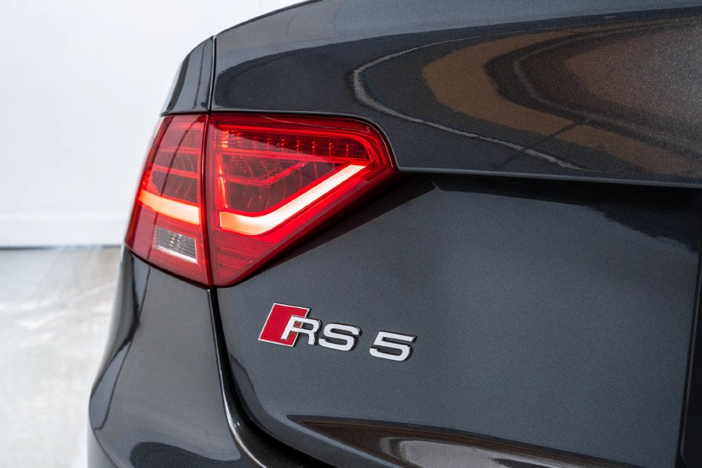 Used 2013 Audi RS 5 Coupe w/ Audi MMI Navigation Plus Pkg AWD/4WD image 13