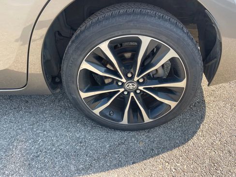 Used 2019 Toyota Corolla SE image 7