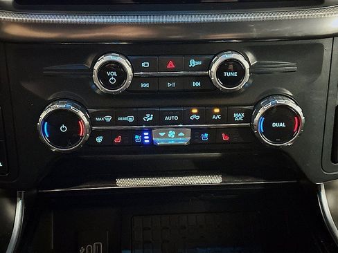 Used 2025 Ford F150 Raptor AWD/4WD image 17