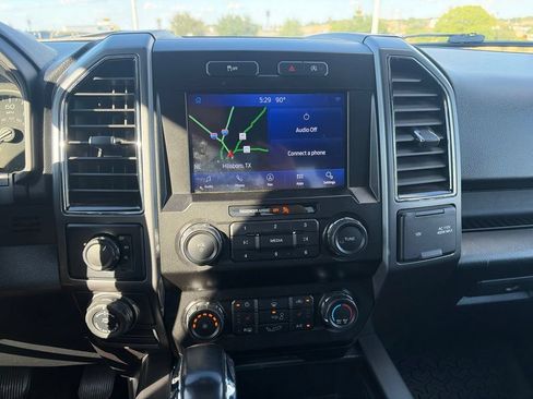 Used 2020 Ford F150 XLT w/ Equipment Group 302A Luxury AWD/4WD image 9