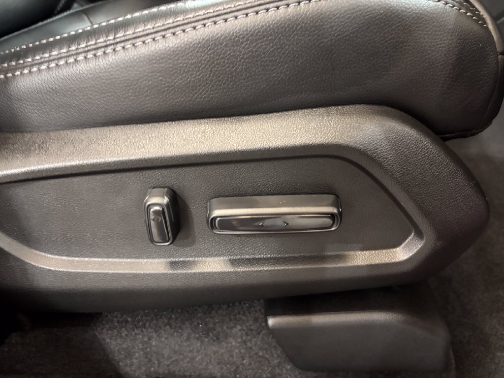 New 2026 Honda Pilot Touring image 18