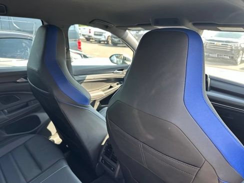 Used 2023 Volkswagen Golf R AWD/4WD image 17