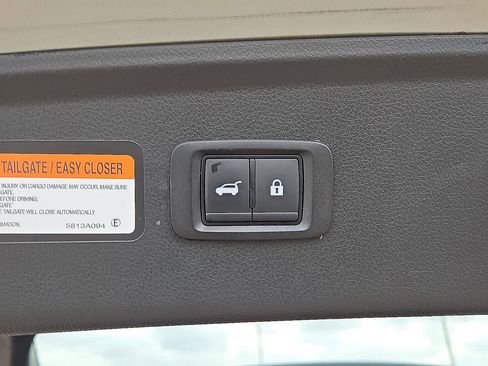 Used 2024 Mitsubishi Eclipse Cross SE image 14