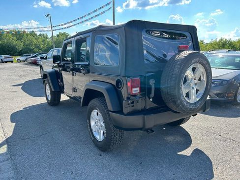 Used 2009 Jeep Wrangler Unlimited X image 12
